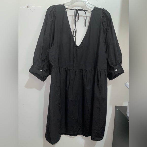 Women’s Plus Size Mini Closet Staple Black Dress by Vine & Love 1X - Picture 6 of 10